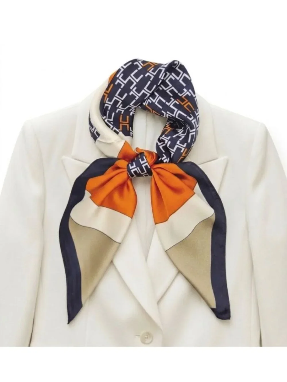 ✨Luxurious Elegant Bandana Square Scarf Silky Soft Satin Soft ORANGE Geometric✨